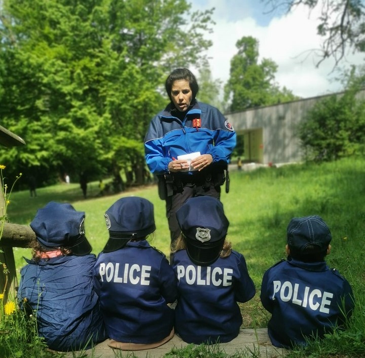 Activité de police pour les enfants