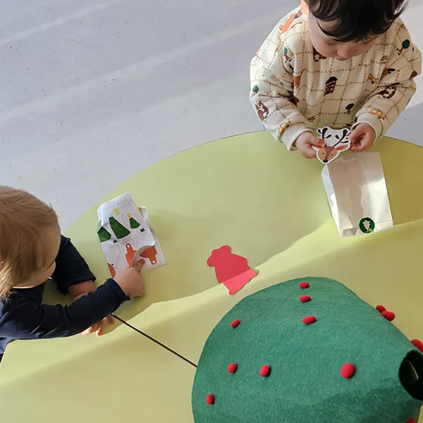 La Nanosphere Mini Trotteurs Sapin Feutrine 04