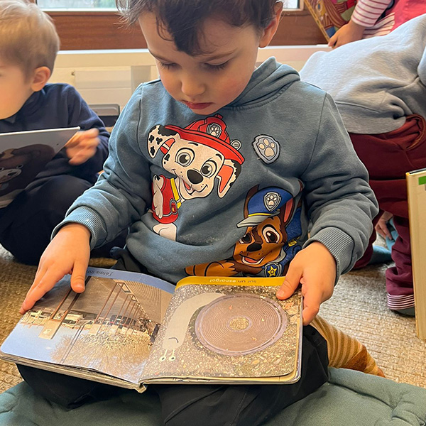 Creche Lananosphere Sortie Crede Lecture Ecublens 01