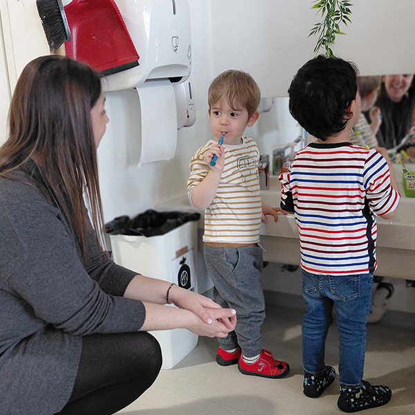 Repas Creche Nanosphere Autonomie Enfants Ecublens 06