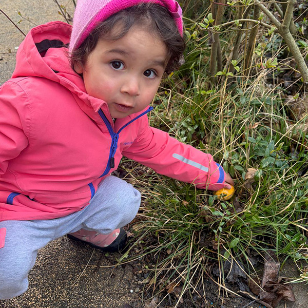 Chasse Oeufs Enfants Jardin Creche 13
