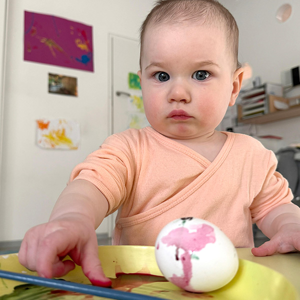 Peinture Oeufs Enfants Creche 06