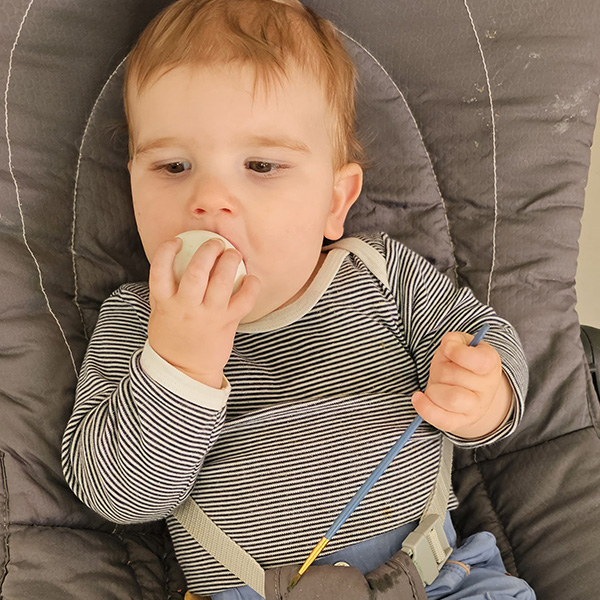 Peinture Oeufs Enfants Creche 09