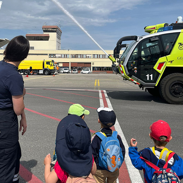 Nanosphere Aeroport Geneve Enfants Ecublens 12